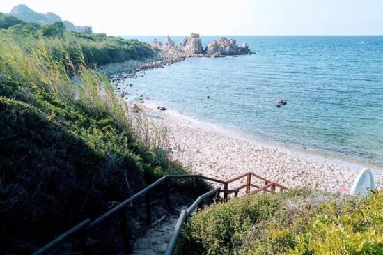 Calarossa Bay Leilighet Isola Rossa Eksteriør bilde